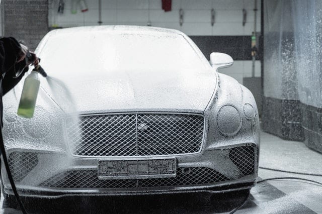 3 Quick and Easy Ways to Wash Your Car (Step by Step Guide)